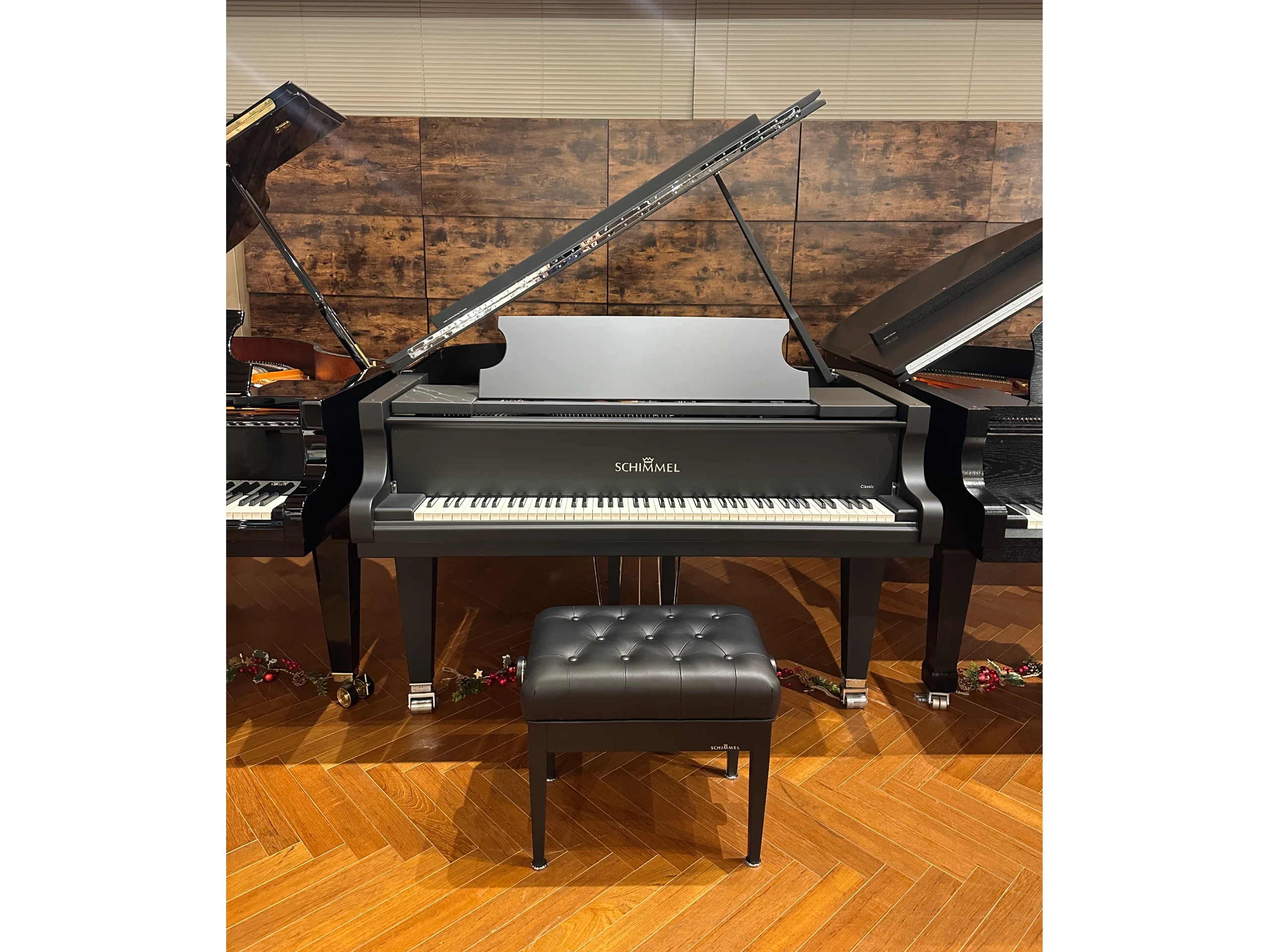 C169 Tradition Black Pearl matt